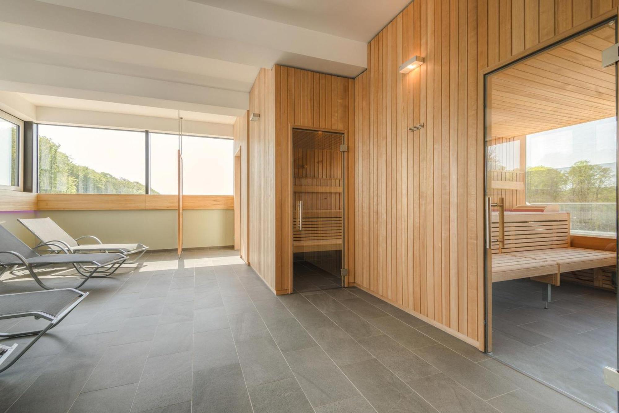 Pool Und Sauna Mit Meerblick, Direkt An Der Seebruecke - First Sellin Fewo 3 8 ภายนอก รูปภาพ